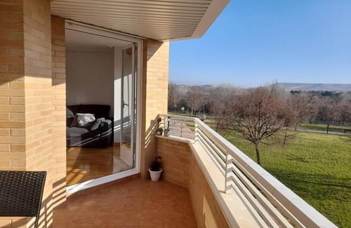 Logrono Apartamento | Precioso apartamento, muy espacioso, con vistas y garaje
