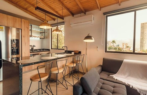 El Tesoro Apartamento | Hermoso apartamento con terraza y amplia oficina