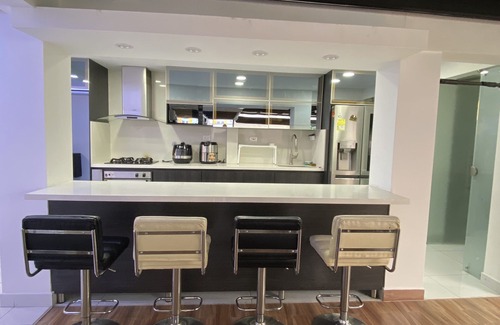 Florida Nueva Apartamento | Hermoso apartamento con Jacuzzi