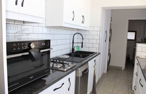 Hout Bay Apartamento | Beautiful apartment with stunning views in beautiful Llandudno, Cape Town