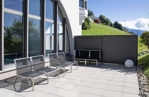 Falera Apartamento | Apartamento con WIFI, piscina, TV, balcón, mascotas permitida, vista panorámica, aparcamiento