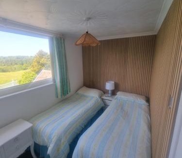 Kilgetty Apartamento | Beautiful apartment with private pool near Tenby