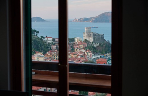 Lerici Apartamento | hermoso apartamento con impresionantes vistas del Golfo, iperaccessoriato, elegante