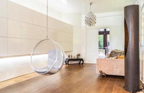 Scheldebuurt Cama Y Desayuno | BEAUTIFUL APARTMENT WiTH ASIAN STYLE BEDROOM NEAR RAI & CENTER