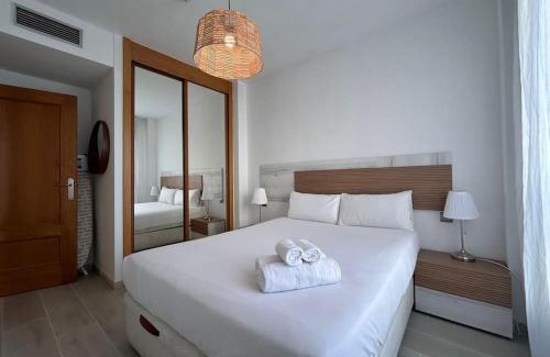Rejas Apartamento | Beautiful apartment with pool and padel - Belfast