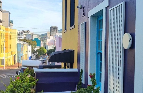 Bo'Kaap Apartamento | Beautiful Appartement With Balcony and Great View at Bokaap
