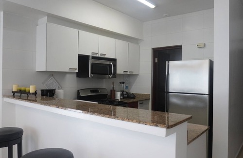Panama City Apartamento | Beautiful Apt, Best Location 2BR, Best Location