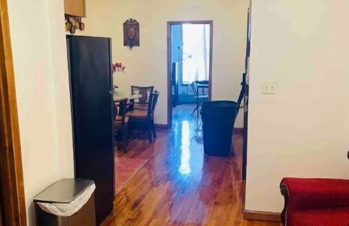 Crown Heights Casa | Beautiful Apt Prospect Hts steps from Broklyn Museum Garden 20 min Man/Times Sq.