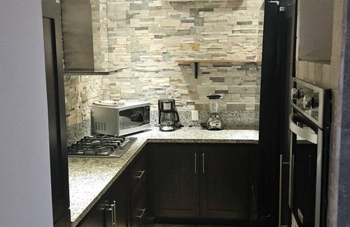 Bucerias Condominio | Beautiful Bay Views, close to Town Center, Dining and Beach