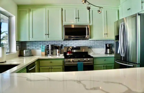 San Rafael Casa | BEAUTIFUL BAYSIDE HOME 3 bed 2 bath 15 Min to GG Bridge