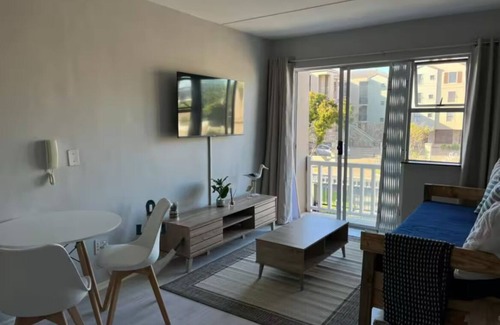 Bloubergstrand Condominio | Beautiful Beach Condo Flat in Blouberg