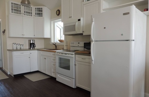 Clinton Casa | Beautiful Beach Front Home