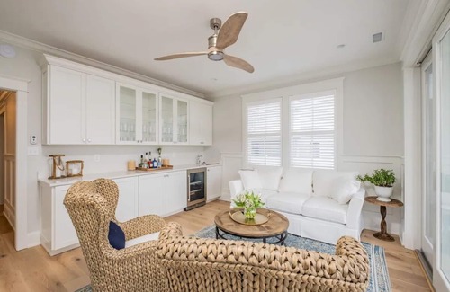 Stone Harbor Casa | Beautiful Beach House with year-round heated pool
