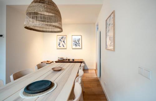Wijk aan Zee Casa | Beautiful Beach Holiday Home with Sauna and Garden