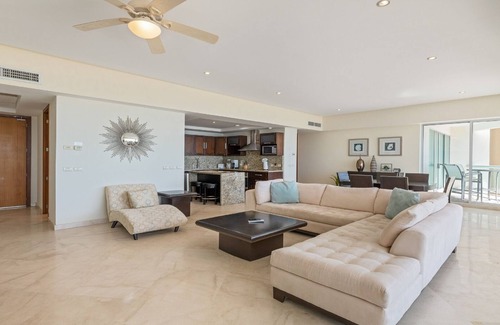 Puerto Penasco Condominio | Hermoso condominio frente a la playa en Luna Blanca