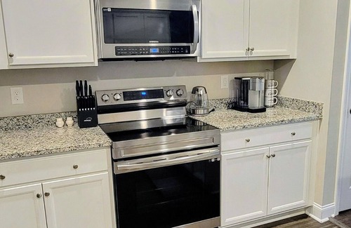Sunset Beach Casa | Beautiful beach themed 4-bedroom home in gorgeous Sunset Beach