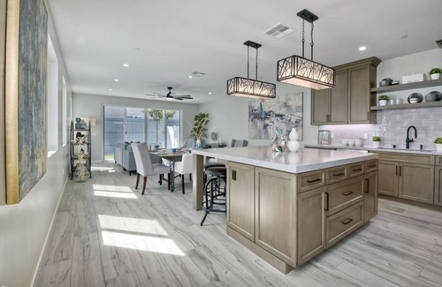 Imperial Beach Condominio | Beautiful Beach Condo Steps to the Sand