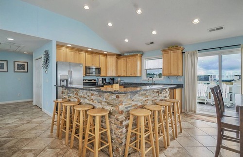 Sandbridge Casa | Beautiful Beach Palace With a Gorgeous View!