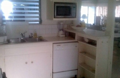 Plum Bay Villa | Frente a la playa de invierno $ 465 / noche