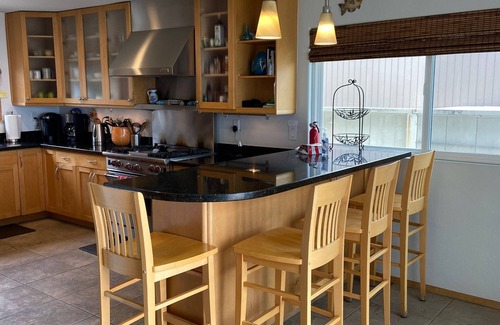 Faria Beach Casa | Privada, cerrada hermosa casa frente al mar! SEMANAS COMPLETAS DE ALQUILER DE VERANO SOLAMENTE.