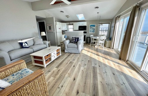 Broadkill Beach Casa | Hermoso refugio frente a la playa en Broadkill Beach. Perfecto para parejas y familias.