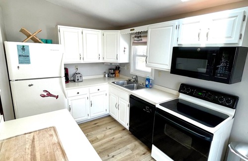 Broadkill Beach Casa | Hermoso refugio frente a la playa en Broadkill Beach. Perfecto para parejas y familias.
