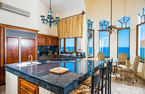 Rancho Cerro Colorado Casa | Beautiful Beachfront Villa with Private Transport