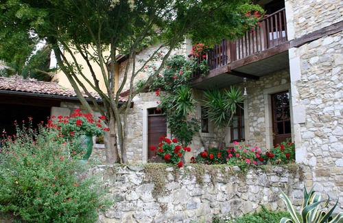 Sauvelade Casa | HERMOSA CASA BEARNAISE CON PISCINA