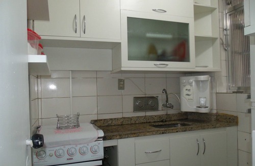Centro Apartamento | Lindo Habitación y Salón en el Centro de Río