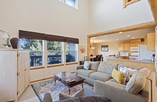 Boyd Acres Casa | R��o tranquilo - Hermosa Bend Townhouse - Country Feeling Right in Town!