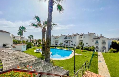 Castillo de Sabinillas Apartamento | Beautiful Buganvillas Garden Property