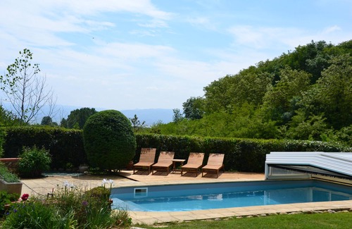 La Cote-Saint-Andre Casa | Hermosa casa con encanto con piscina en el campo