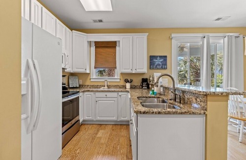 Windy Hill Casa | Beautiful Carribean style town home.. Located in North Myrtle, North beachresort