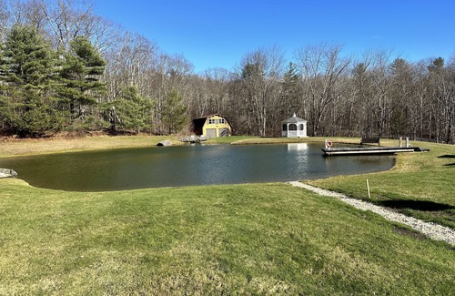 Glendale Cabina | Beautiful cabin in the woods close to skiing, hiking and shopping