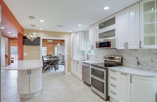 Danbury Casa | Beautiful Candlewood Lake House w/ Private Dock!