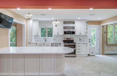 Danbury Casa | Beautiful Candlewood Lake House w/ Private Dock!