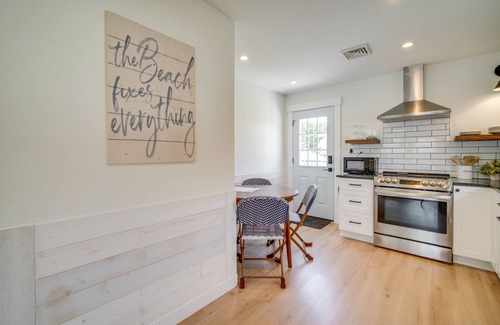 Cape May Cabaña | Beautiful Cape May Cottage: Walk to Beach & Mall!