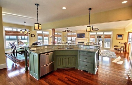 Admiral Estates Casa | Hermosa casa frente a la playa de Cape May, una de las mejores 50 casas en Nueva Jersey