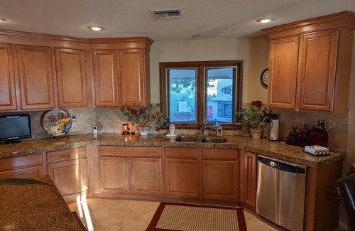 Desert View Village Casa | Beautiful Cave Creek/North Scottsdale Home 3 Bedroom-2 Bath + Casita - Acre Lot
