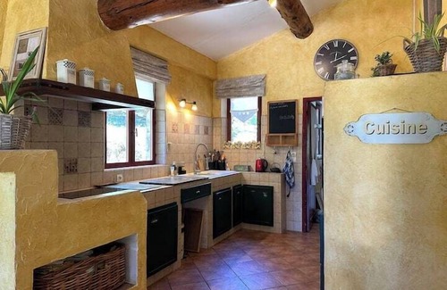 Corbes Casa | Beautiful Cevennes farmhouse with swimming pool