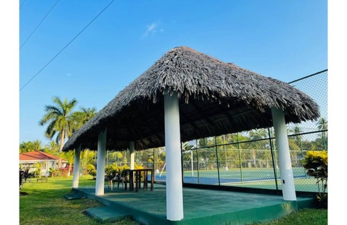 Puerto San Jose Villa | Casa de playa en Pacific all seasons Puerto San José