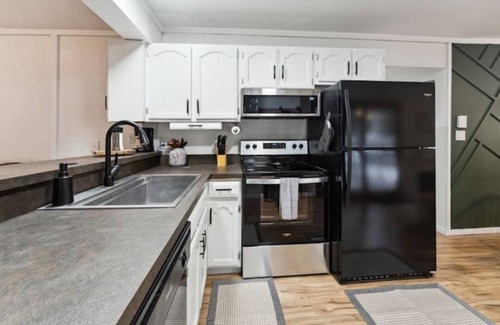 Bellaire Chalet De Esquí | Beautiful Chalet at Schuss Mtn. - Golf, Wine, Torch Lake, Lake Bellaire, Shorts
