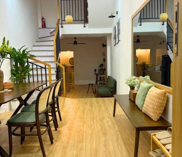 District 1 Apartamento | Beautiful City Center Whole Townhouse in D1