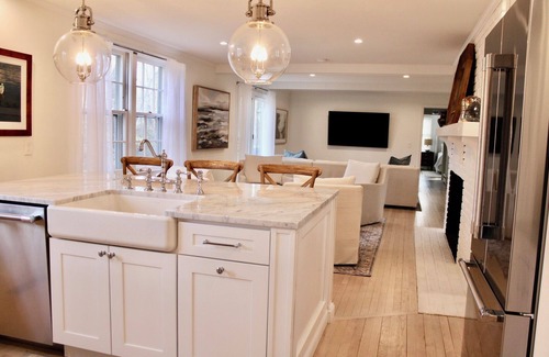 Cummaquid Casa | Beautiful Classic Cape Cod Retreat