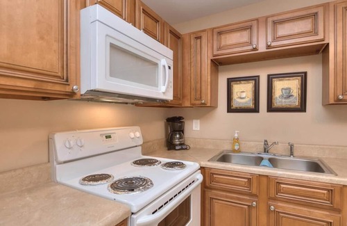 Yaupon Beach Apartamento | Beautiful, Close to Beach, 1 BR/1 BA - Apartment Suite-Sleeps 2