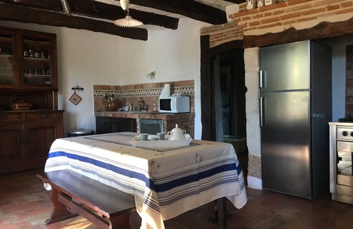 Aiguelèze Cabaña | casa grande rural - on el rio - 4/8 Personas ; piscina privada
