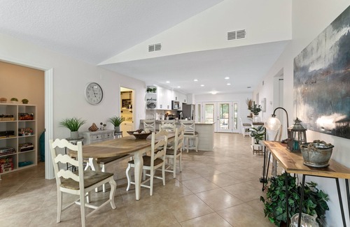 Isle of Palms Casa | Beautiful Coastal Home near Mayo Clinic. Pet Friendly!