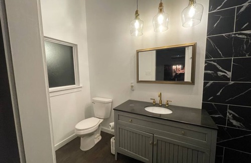 Weatherford Cabina | Beautiful comfy romantic cabin with great sunset views
