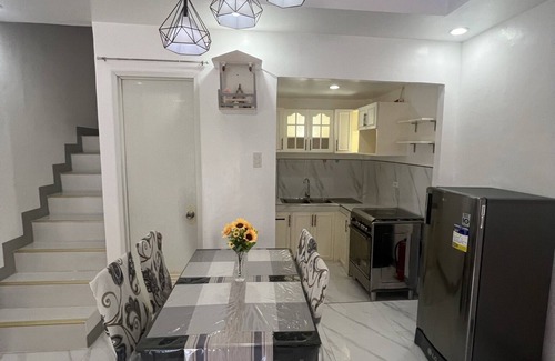 Compostela Casa | Beautiful Compostela Townhouse & Breakfast Included