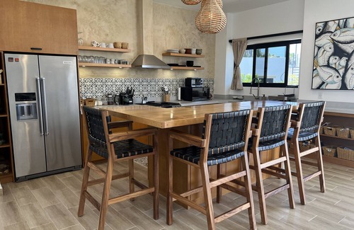 El Pescadero Casa | Beautiful compound 5-minute walk to the beach. Pool and fire pit.